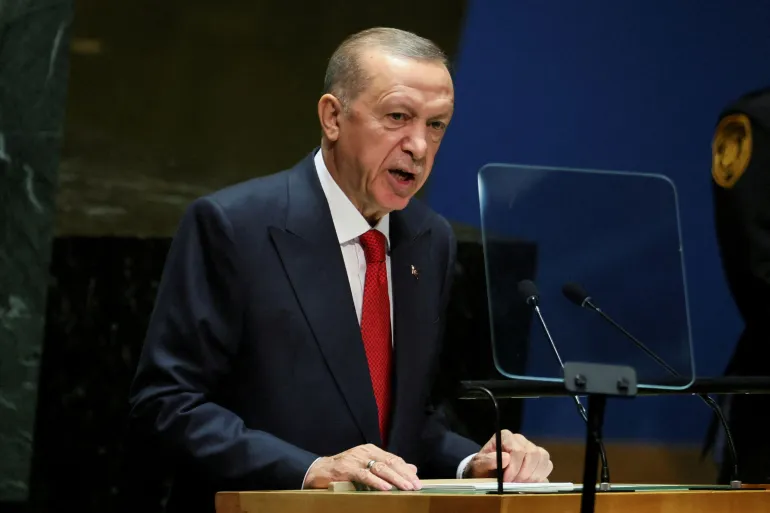 أردوغان: ارسلنا 10 طائرات ونستعد لارسال باخرتين الى غزة