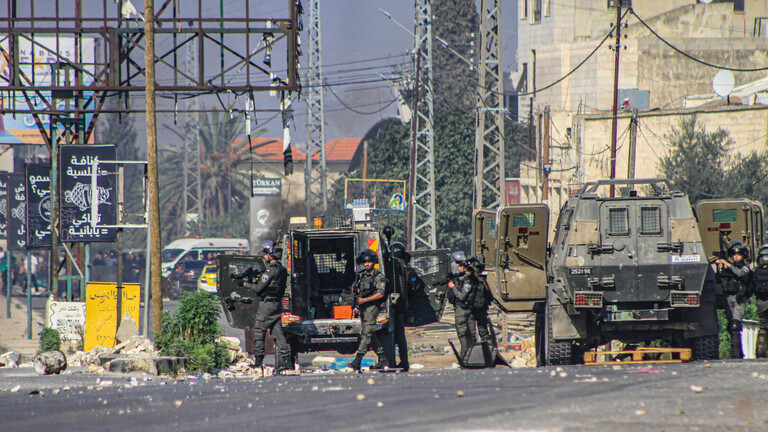 جيش الاحتلال يعتقل أكثر من ألف فلسطيني في الضفة الغربية