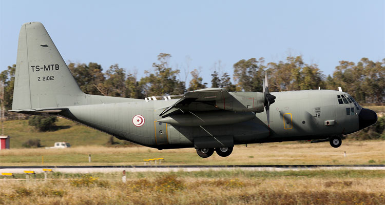 طائرة عسكرية تونسية