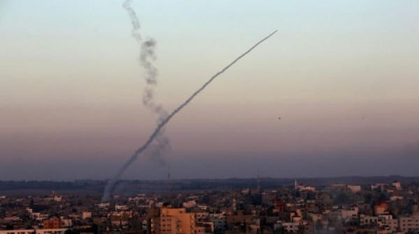 كتائب القسام تستهدف طائرة مروحية إسرائيلية
