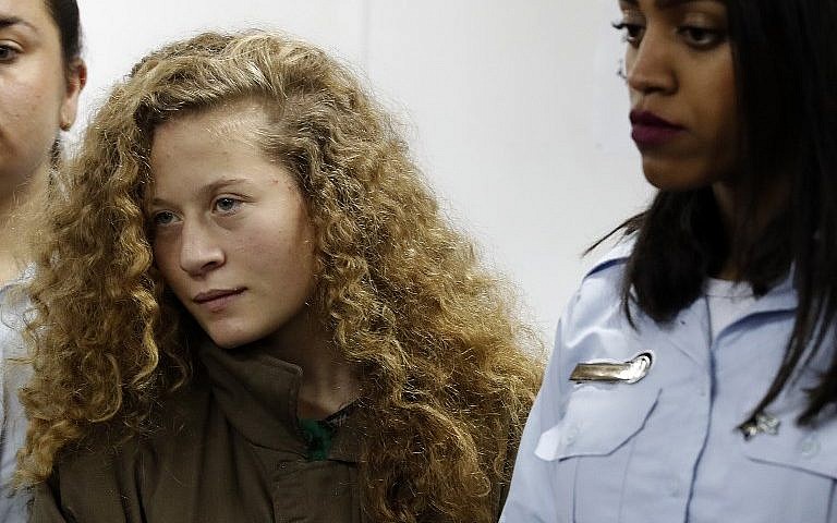 عهد التميمي تكشف أوضاع السيدات الغزيات في السجون الإسرائيلية
