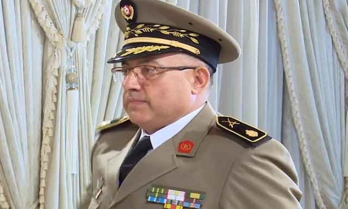 رئيس أركان جيش البر التونسي في الجزائر