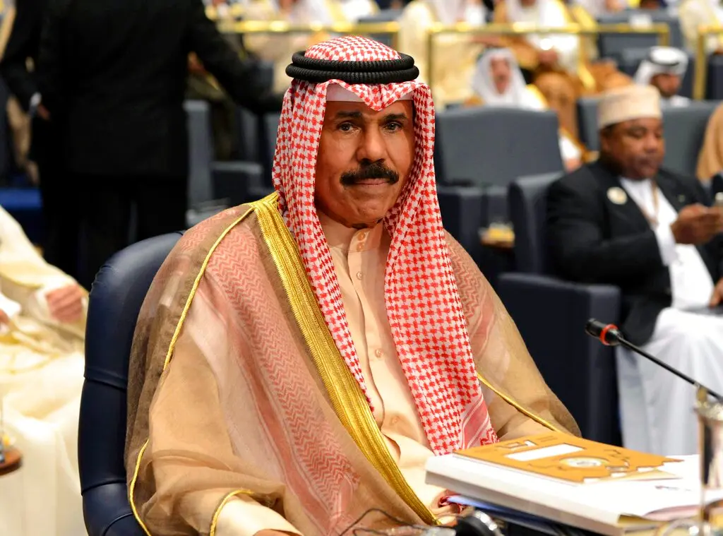 الكويت/ الديوان الملكي يعلن وفاة الامير نواف الأحمد الجابر الصباح