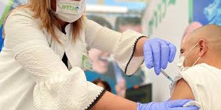 تقارير: مُتحور جديد لكورونا يصيب الحاصلين على التطعيمات!