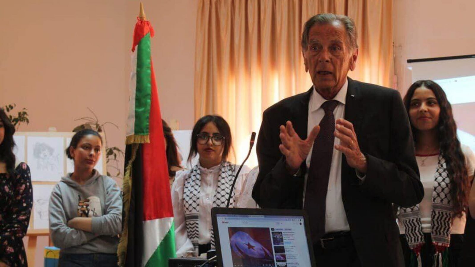 سفير فلسطين: تونس تقول وتفعل