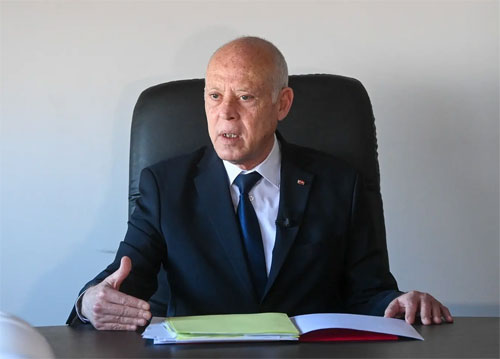 سعيد: العزوف في الانتخابات سببه رفض التونسيين لفكرة البرلمان (فيديو)