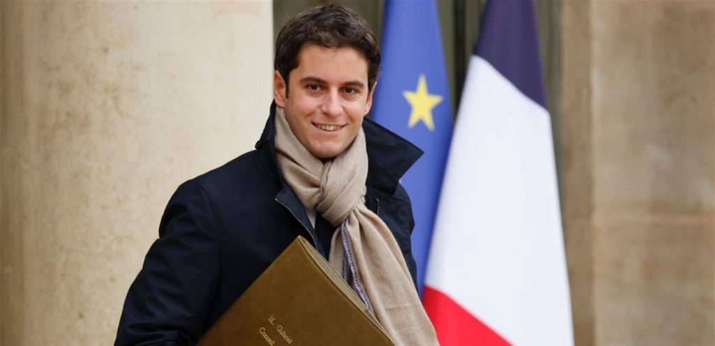 رئيس وزراء فرنسا الجديد.. من حلم التمثيل إلى عالم السياسة/ فيديو