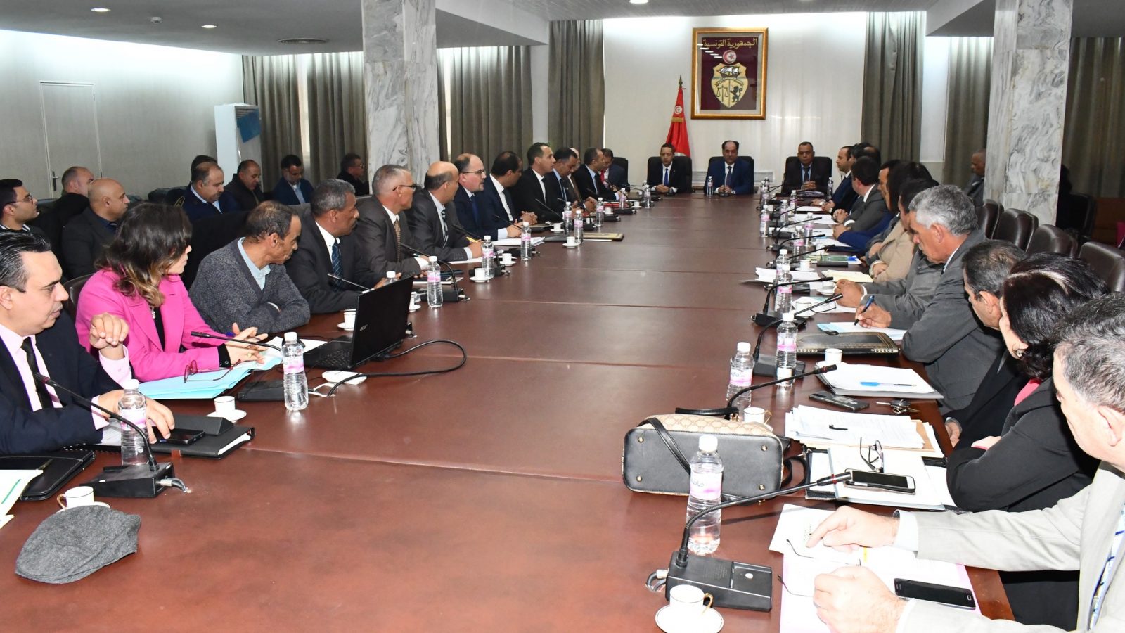 وزارة الداخلية/ جلسة عمل حول تنمية المناطق الحدودية مع الجزائر