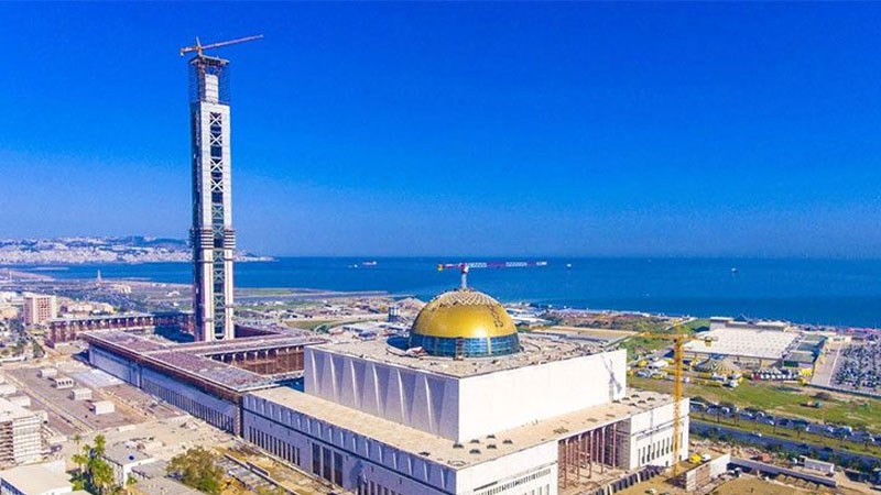 الجزائر/ تدشين ثالث أكبر مسجد في العالم