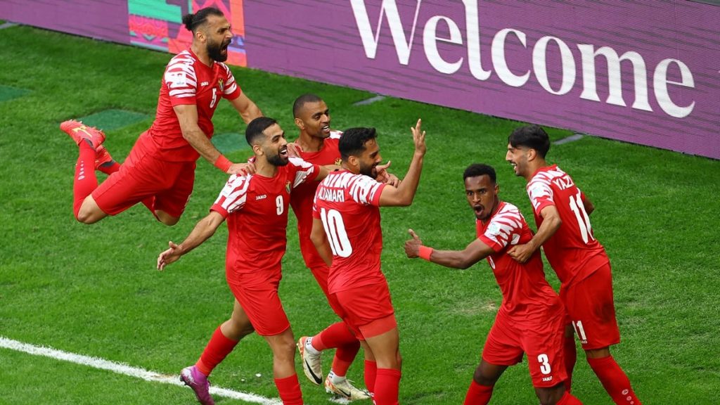 لأول مرة في تاريخه.. الأردن إلى نصف نهائي بطولة كأس آسيا