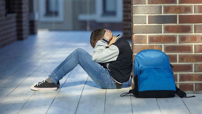 كاتب عام جامعة الثانوي: 200 تلميذا ينقطعون يوميا عن الدراسة