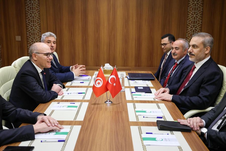 وزير الخارجية يلتقي نظيره التركي.. التفاصيل