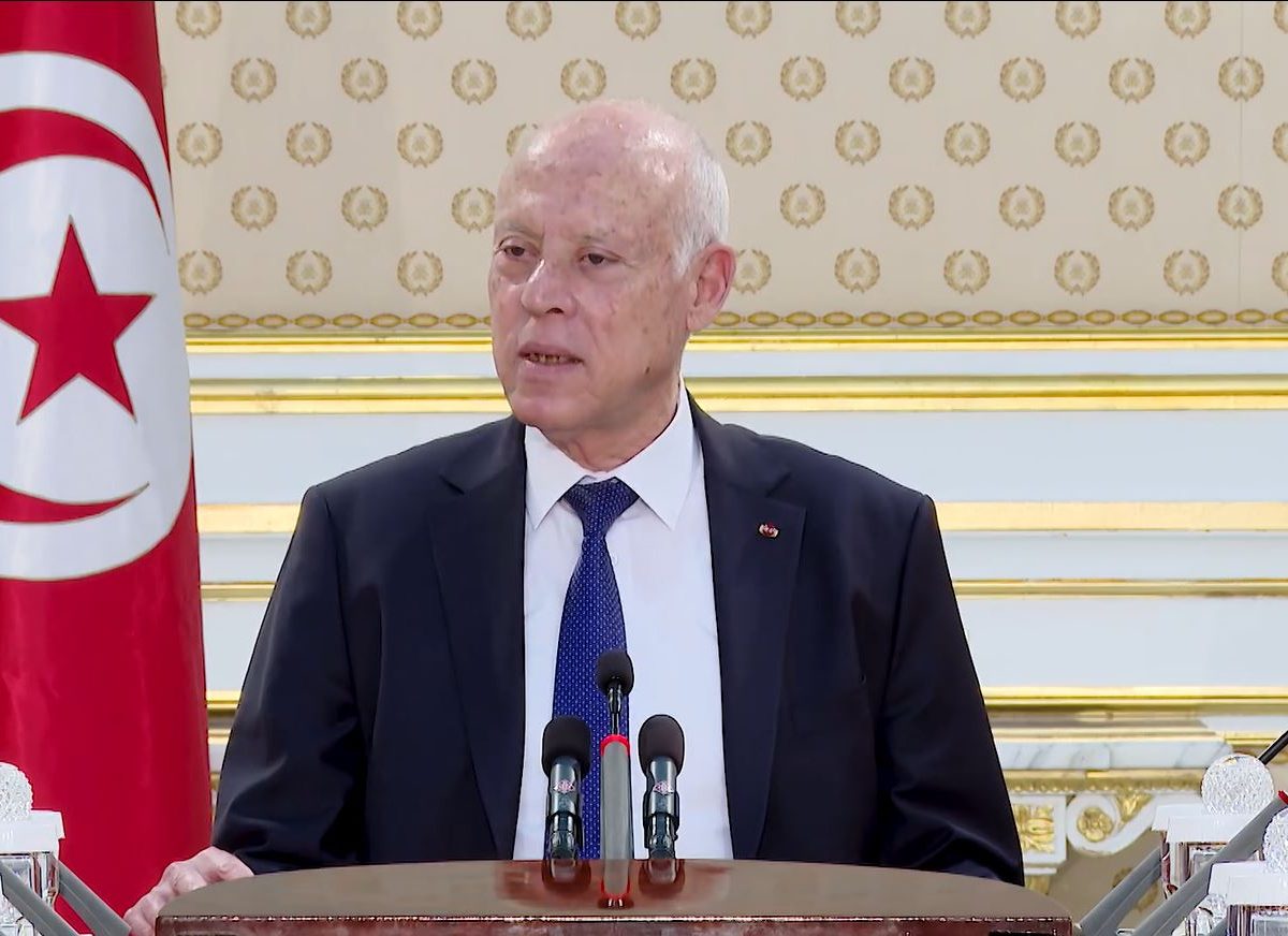 الرئيس: تونس لن تكون ضحية لمن دبروا ان تكون مقرا للمهاجرين