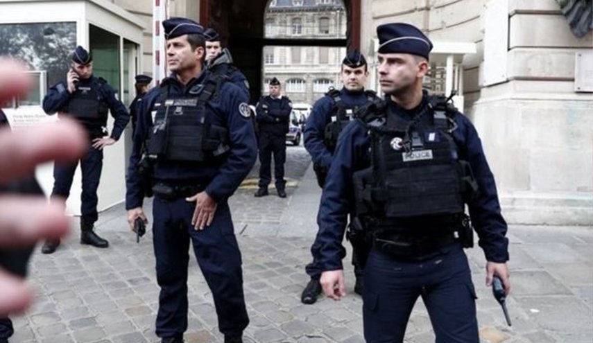 فرنسا/ ايقاف مراهق هدّد بصنع حزام ناسف وتفجيره خلال الأولمبياد
