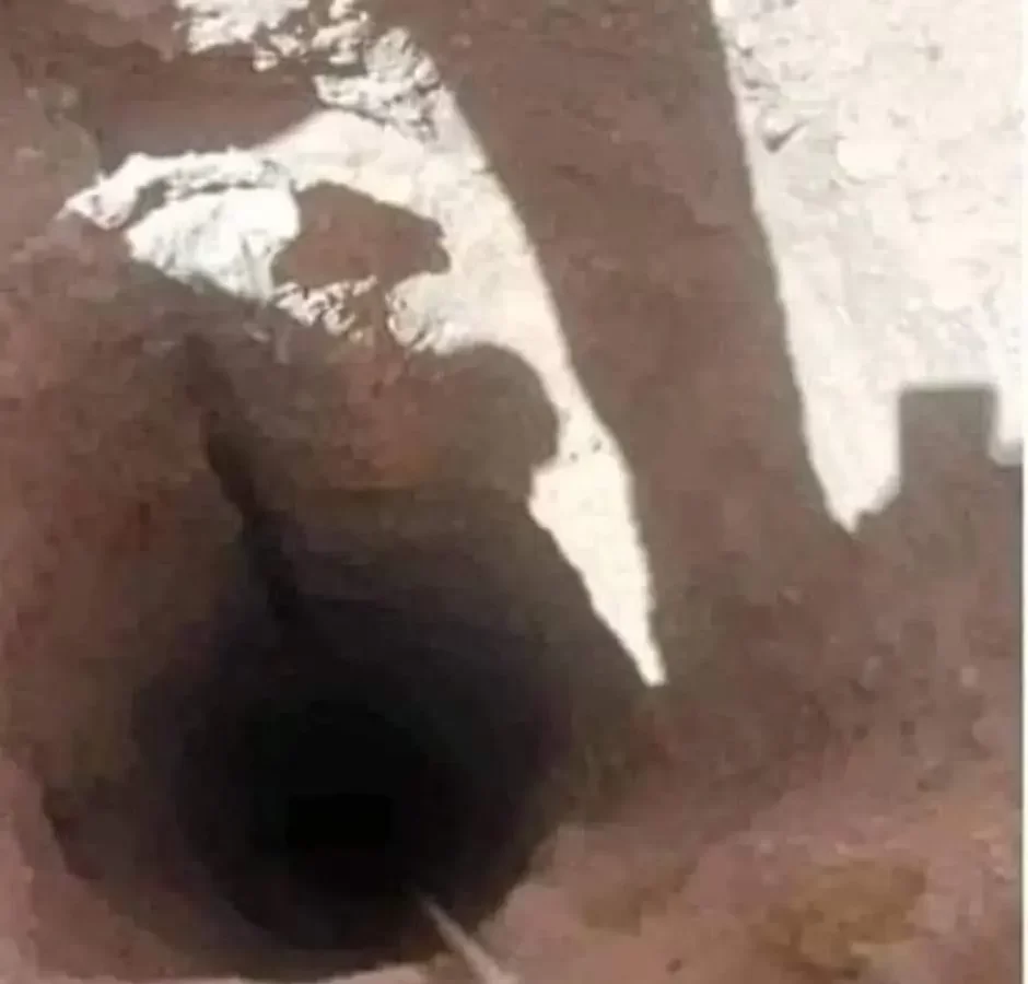 وفاة “ريان المصري”.. والسلطات تحاول استخراج جثمانه من البئر