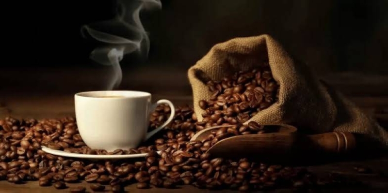 فوائد وأضرار القهوة الصباحية