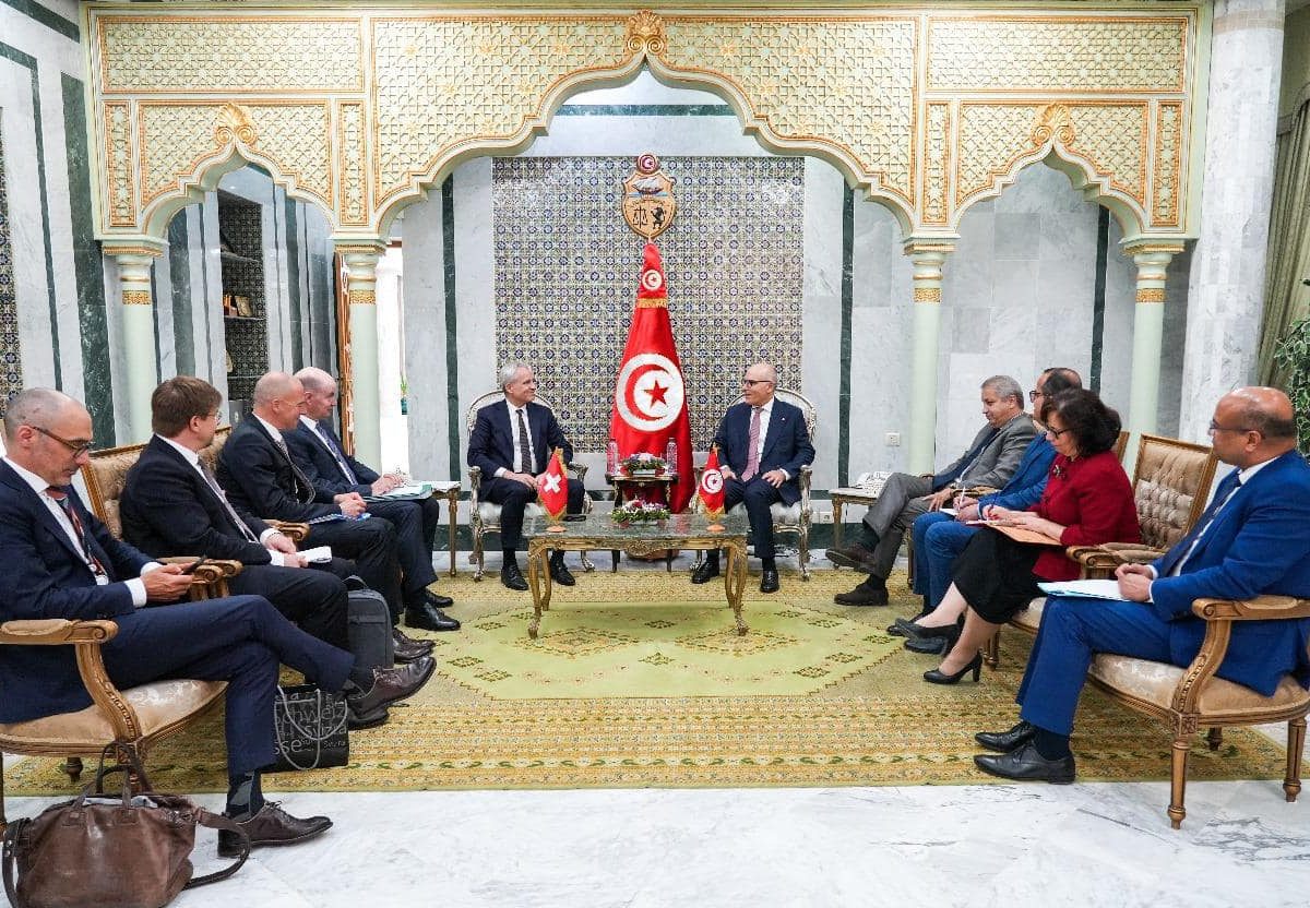 تسريع إجراءات استعادة الأموال المنهوبة محور لقاء تونسي سويسري