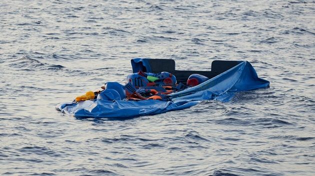 انتشال 11 جثة قبالة سواحل ليبيا