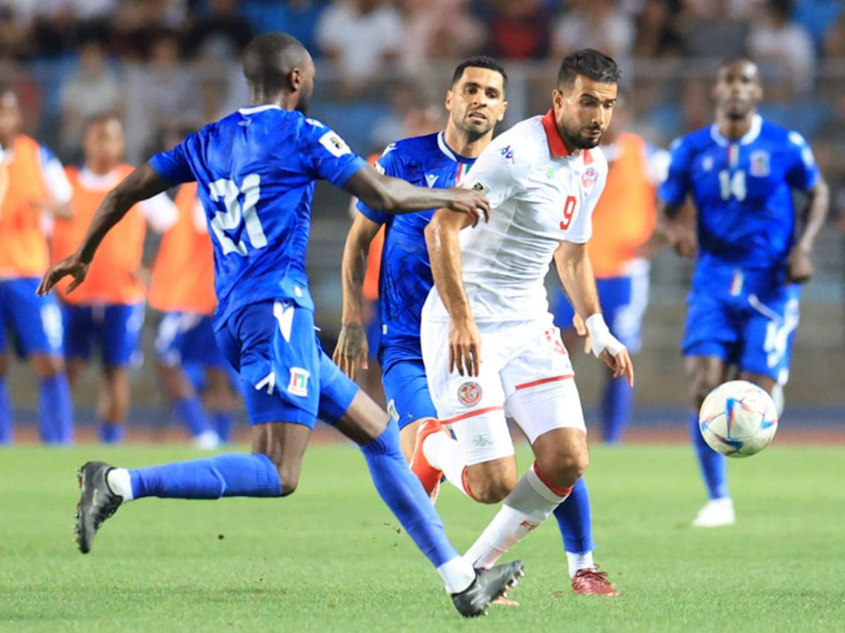 لاعب غيني: المنتخب التونسي سرقنا!