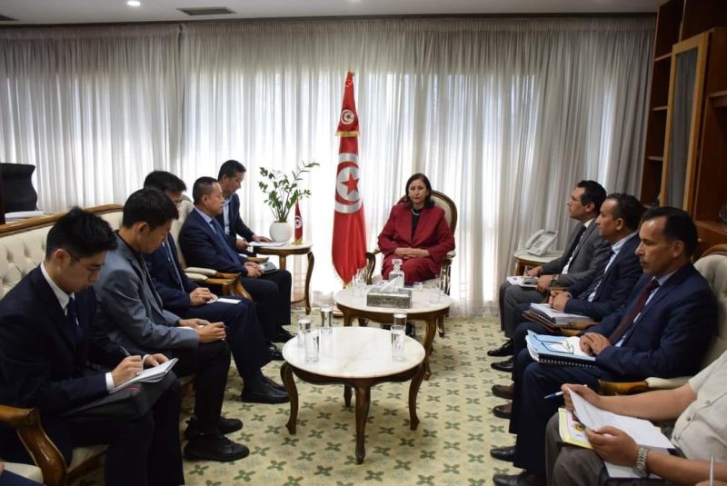 اجتماع تونسي صيني حول المشاريع المبرمج انجازها